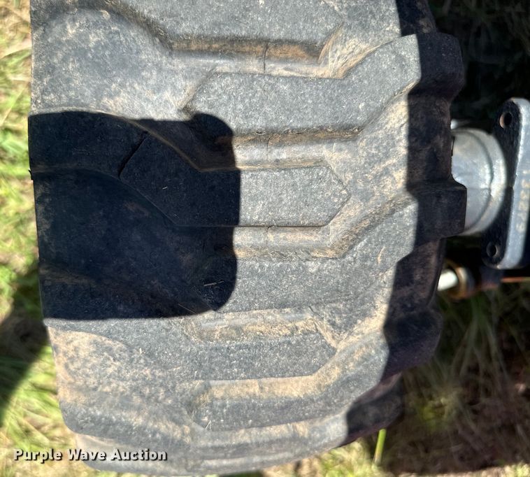 image for item EH3931 2022 Kubota BX23S MFWD tractor