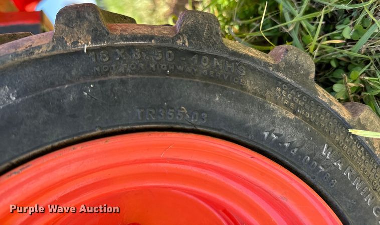 image for item EH3931 2022 Kubota BX23S MFWD tractor