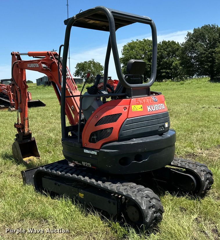 image for item EH3933 2020 Kubota U25 mini excavator