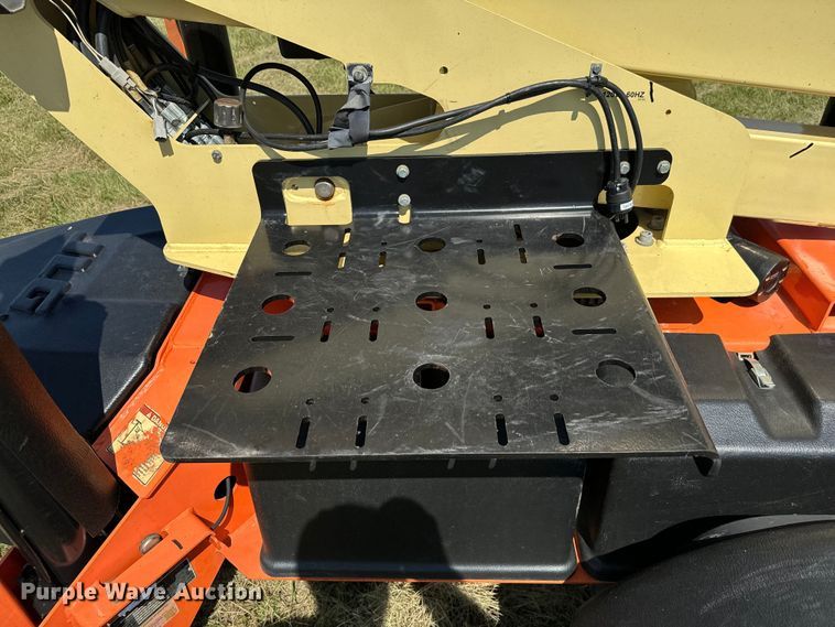 image for item EH3935 2018 JLG T500J boom lift