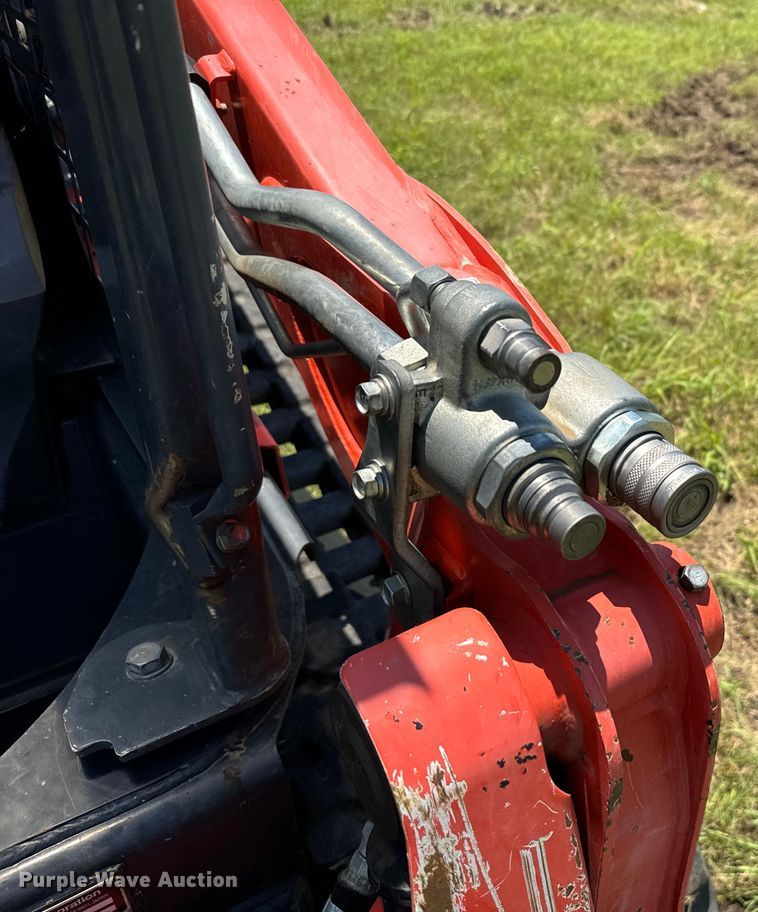 image for item EH3936 2019 Kubota SVL65-2 tracked skid steer loader