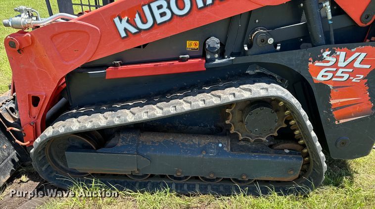image for item EH3936 2019 Kubota SVL65-2 tracked skid steer loader