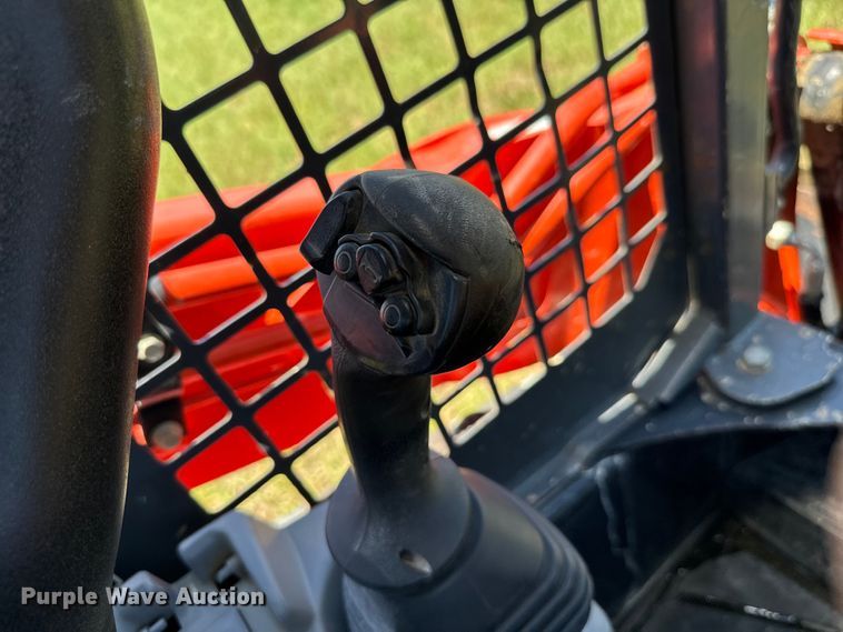 image for item EH3937 2020 Kubota SVL75-2 tracked skid steer loader