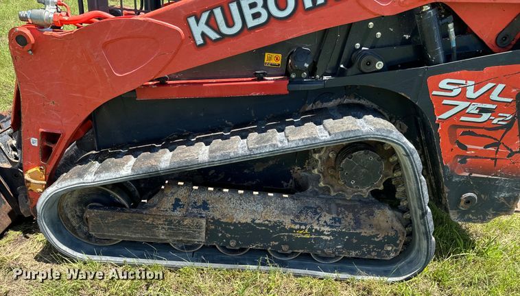 image for item EH3937 2020 Kubota SVL75-2 tracked skid steer loader