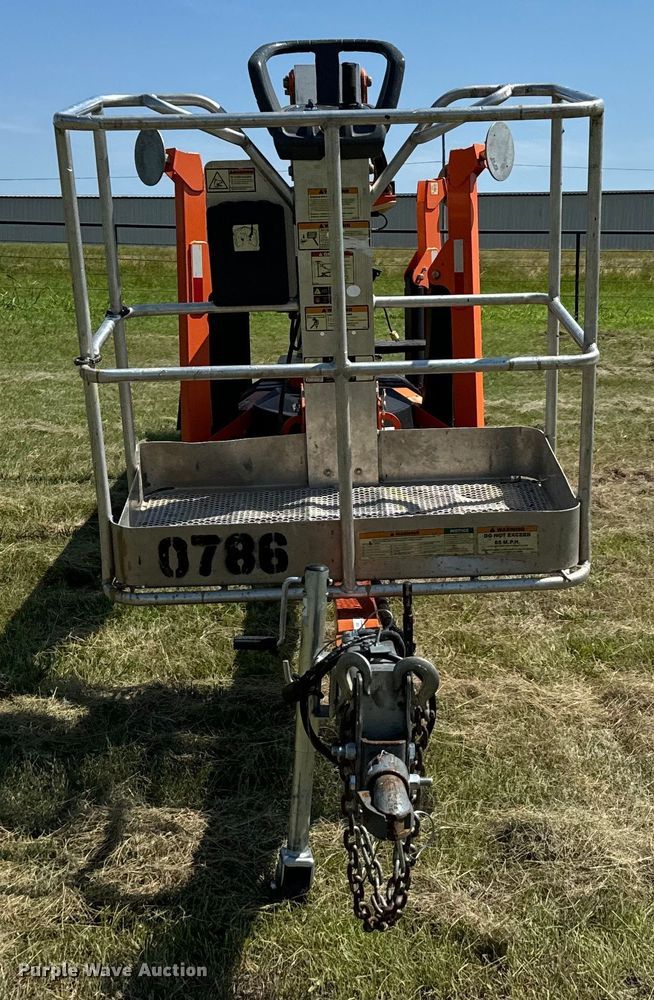 image for item EH3938 2019 JLG T500J boom lift