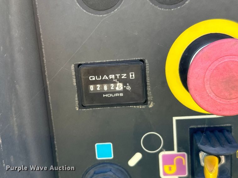 image for item EH3938 2019 JLG T500J boom lift