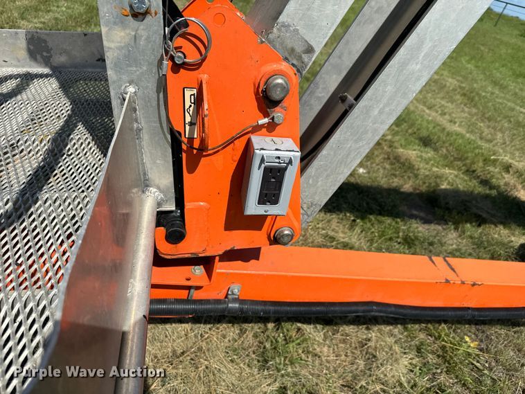 image for item EH3938 2019 JLG T500J boom lift