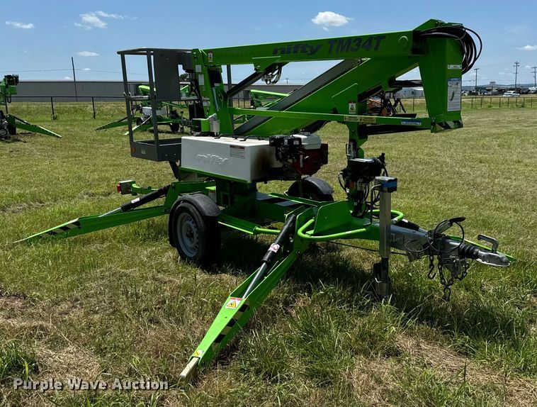 image for item EH3939 2021 Nifty TM34T boom lift