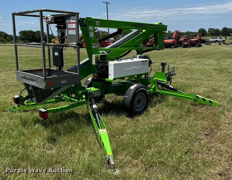 image for item EH3939 2021 Nifty TM34T boom lift