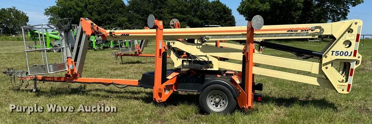 image for item EH3944 2018 JLG T500J boom lift