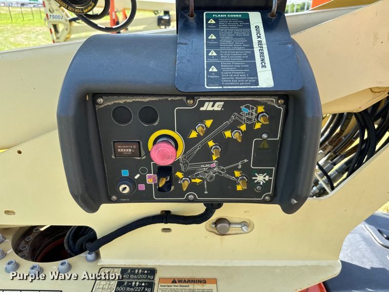 image for item EH3944 2018 JLG T500J boom lift