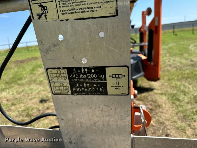 image for item EH3945 2018 JLG T500J boom lift