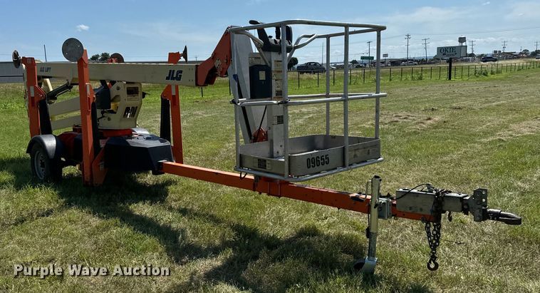 image for item EH3946 2018 JLG T500J boom lift