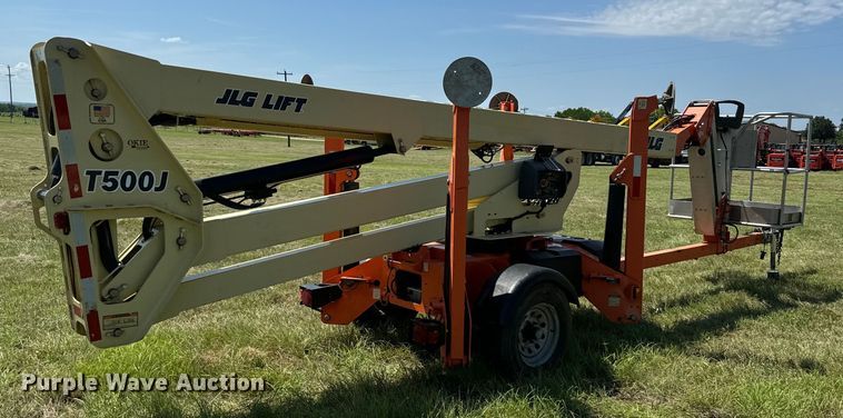 image for item EH3946 2018 JLG T500J boom lift