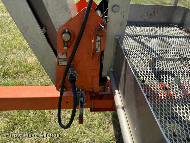 image for item EH3946 2018 JLG T500J boom lift