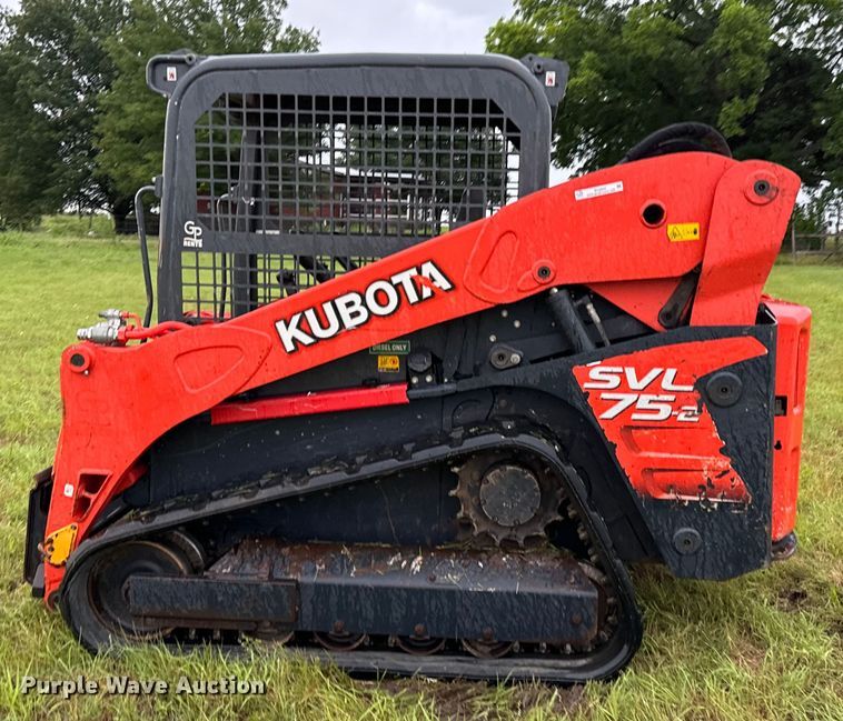 image for item EH3947 2020 Kubota SVL75-2 tracked skid steer loader