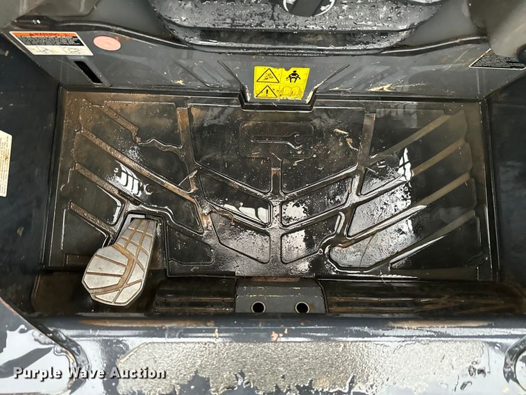 image for item EH3947 2020 Kubota SVL75-2 tracked skid steer loader