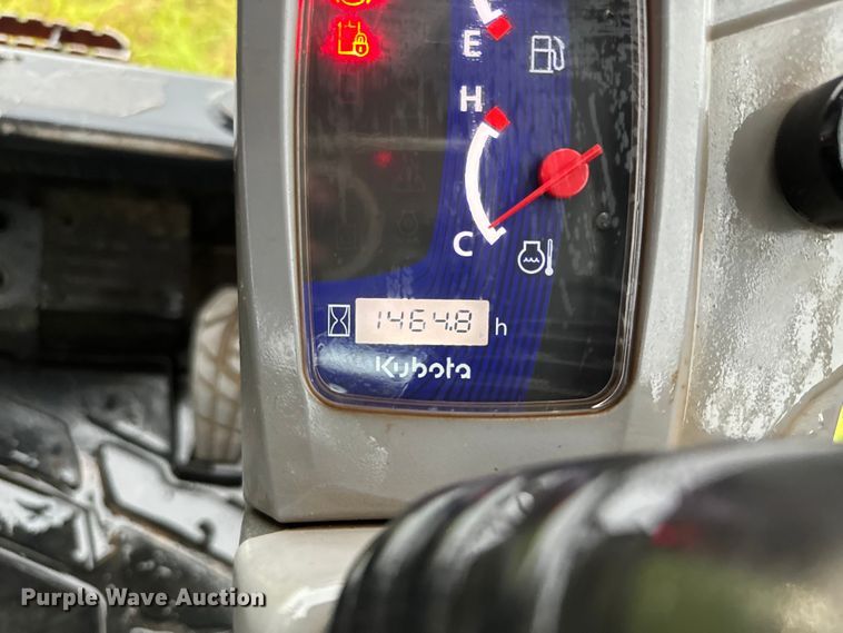 image for item EH3947 2020 Kubota SVL75-2 tracked skid steer loader