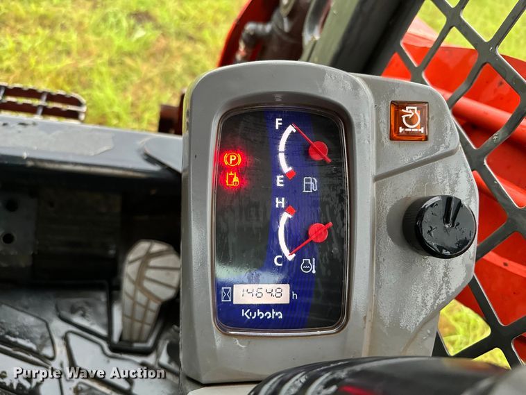 image for item EH3947 2020 Kubota SVL75-2 tracked skid steer loader