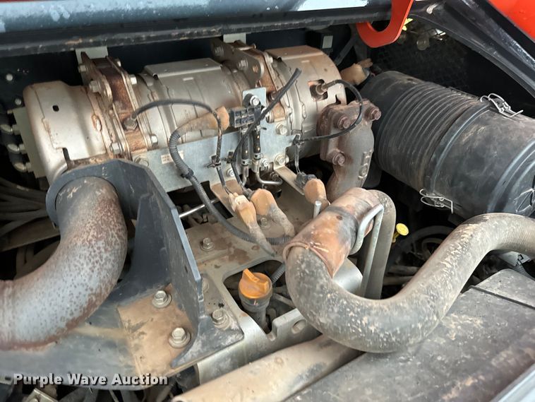 image for item EH3947 2020 Kubota SVL75-2 tracked skid steer loader