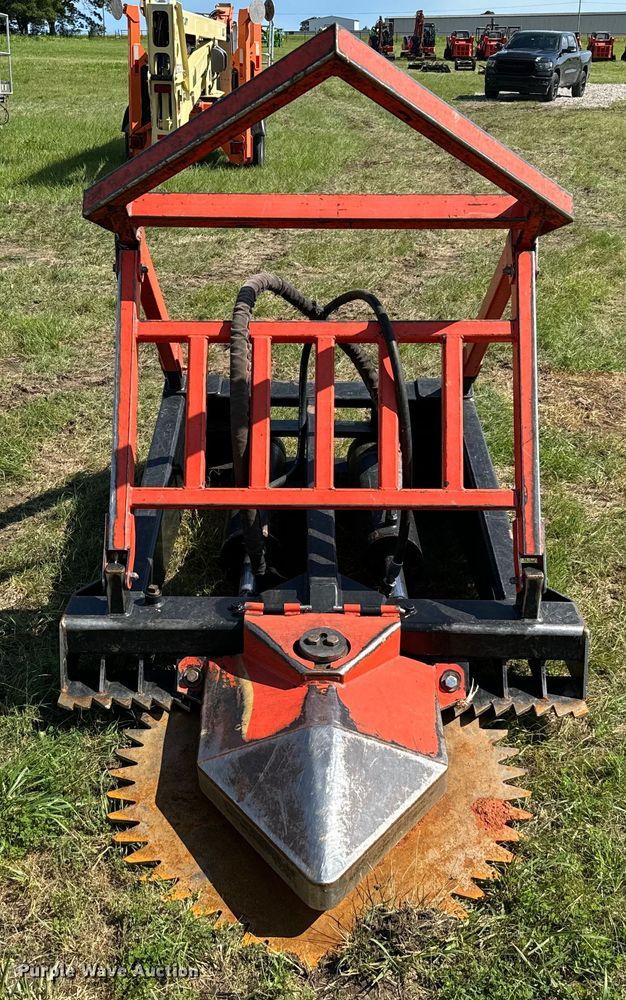 image for item EH3949 2018 Marshall 1600 skid steer tree saw