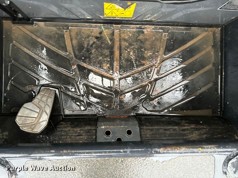 image for item EH3954 2020 Kubota SVL65-2 tracked skid steer loader