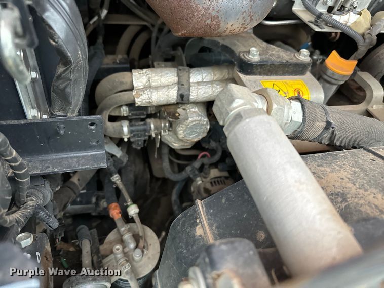 image for item EH3954 2020 Kubota SVL65-2 tracked skid steer loader