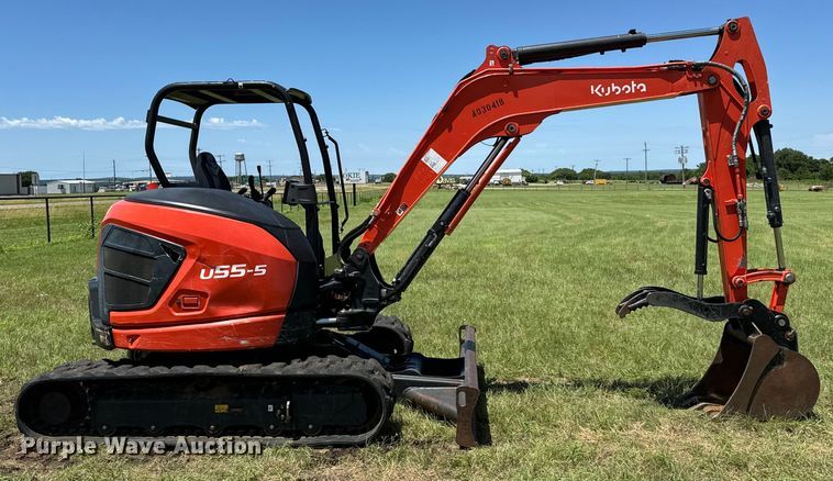image for item EH3957 2021 Kubota U55-5 mini excavator