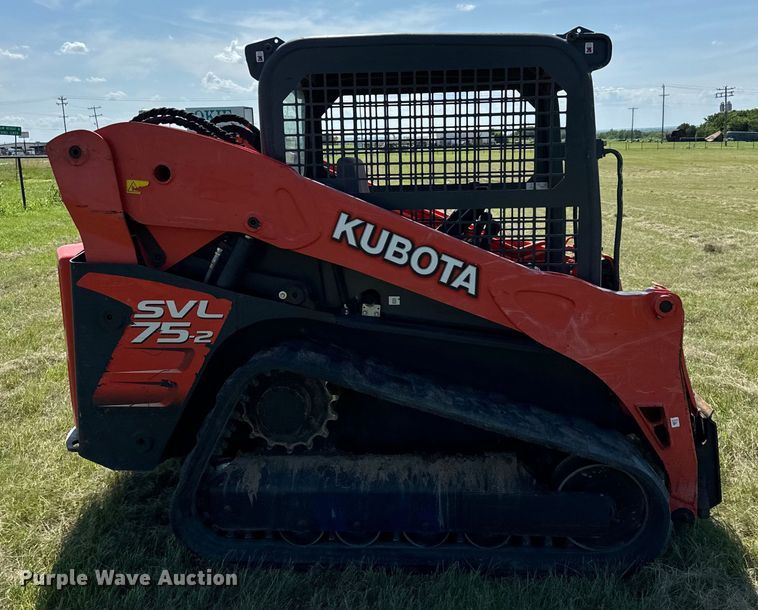 image for item EH3967 2020 Kubota SVL75-2 tracked skid steer loader