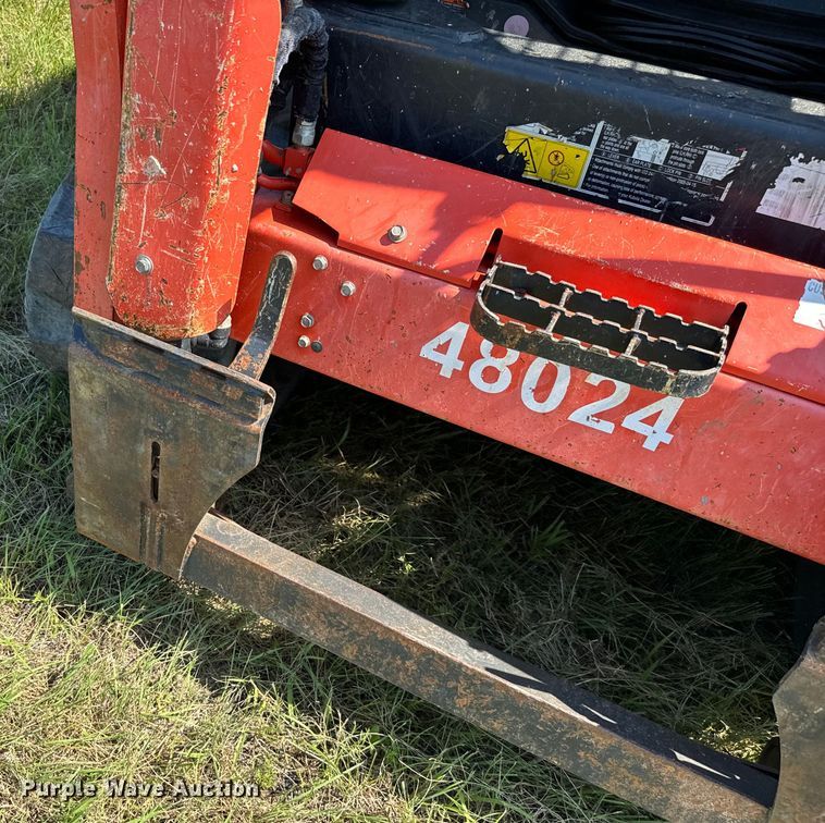 image for item EH3967 2020 Kubota SVL75-2 tracked skid steer loader