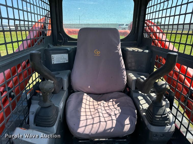 image for item EH3967 2020 Kubota SVL75-2 tracked skid steer loader