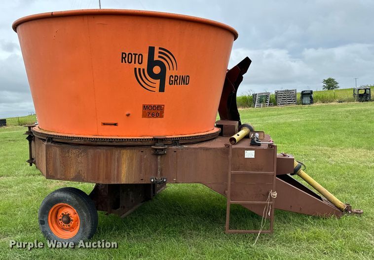 image for item EH3974 Roto Grind 760 tub grinder