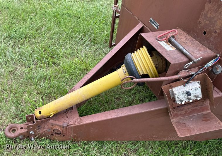 image for item EH3974 Roto Grind 760 tub grinder