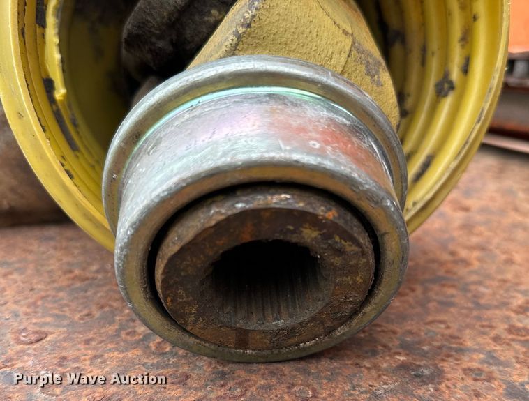 image for item EH3974 Roto Grind 760 tub grinder