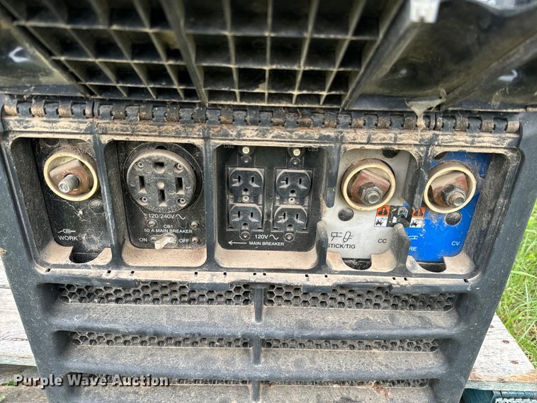 image for item EH3976 Miller Trailblazer 302 welder/generator