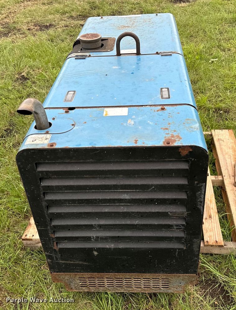 image for item EH3977 Miller Pipepro 304 welder/generator