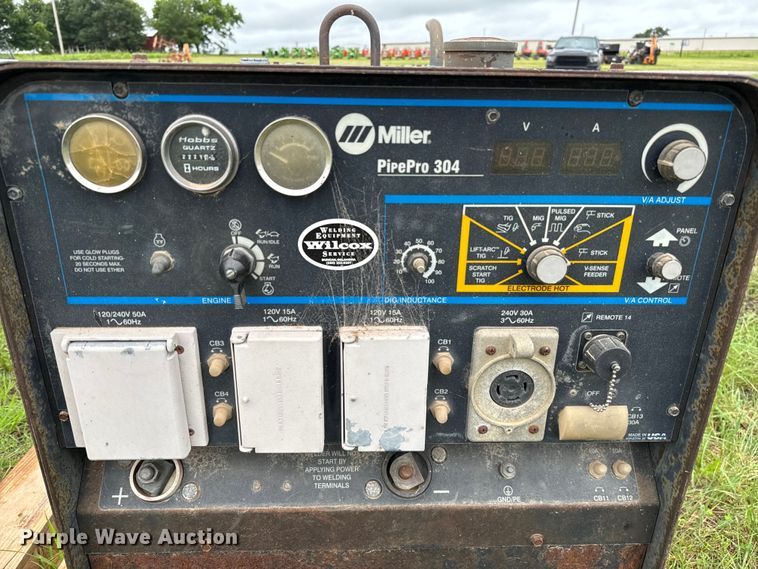image for item EH3977 Miller Pipepro 304 welder/generator