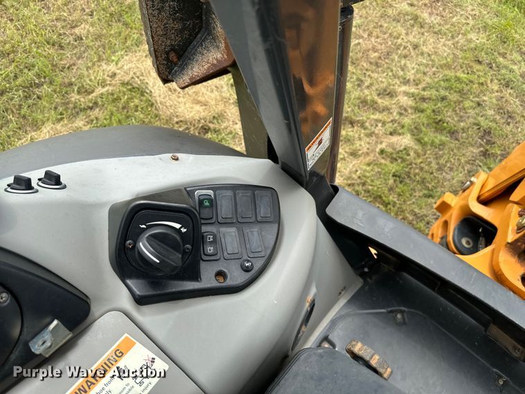 image for item EH3980 2018 Case 580N EP backhoe