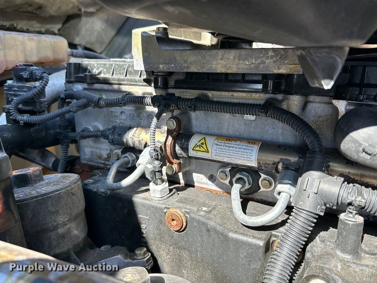 image for item DG4419 2012 Freightliner Cascadia 125 semi truck