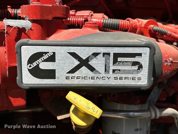 image for item DG4424 2018 Kenworth  T680 semi truck