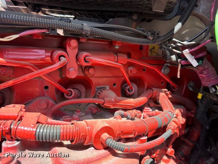 image for item DG4424 2018 Kenworth  T680 semi truck