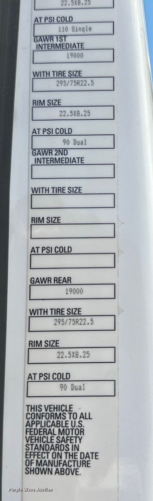 image for item DG4424 2018 Kenworth  T680 semi truck