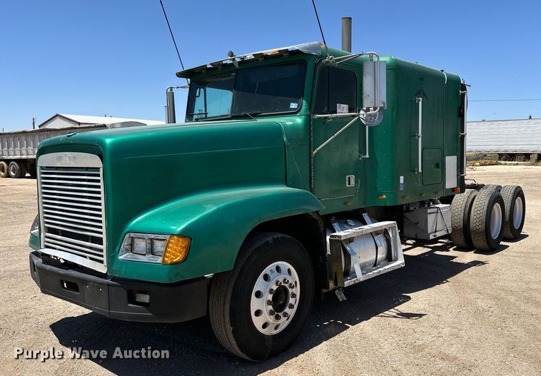 image for item DK6643 1992 Freightliner FLD semi truck