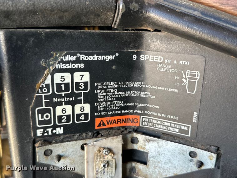 image for item DK6643 1992 Freightliner FLD semi truck