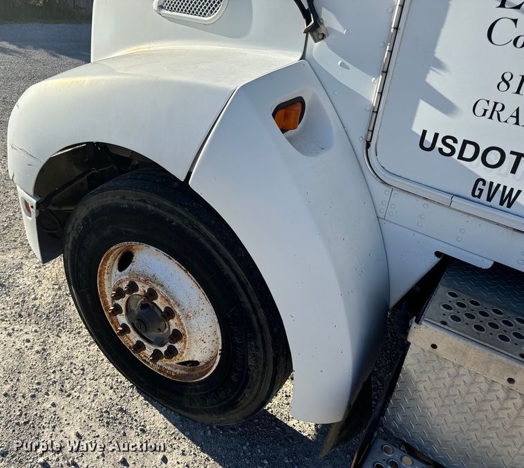 image for item DL4412 2004 Kenworth T300 dump flatbed truck