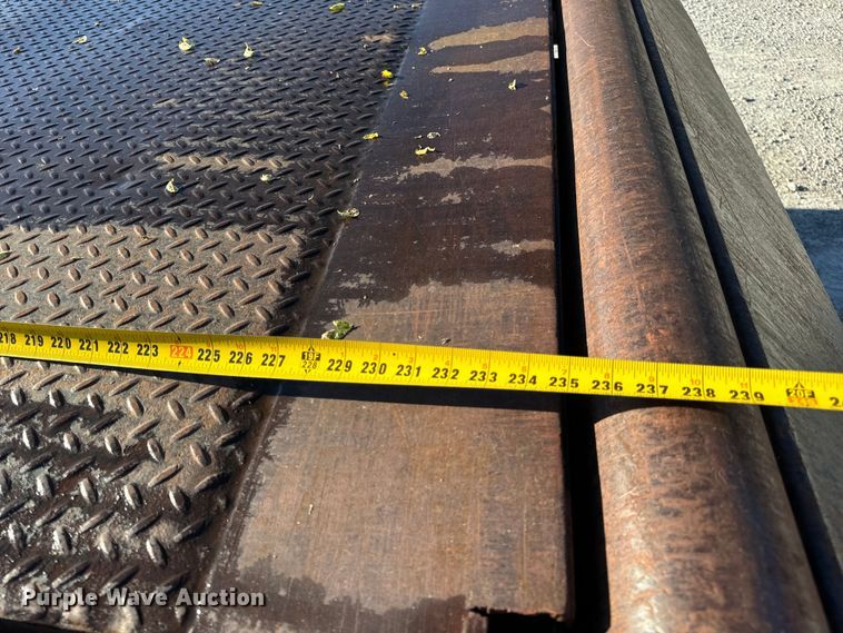 image for item DL4412 2004 Kenworth T300 dump flatbed truck