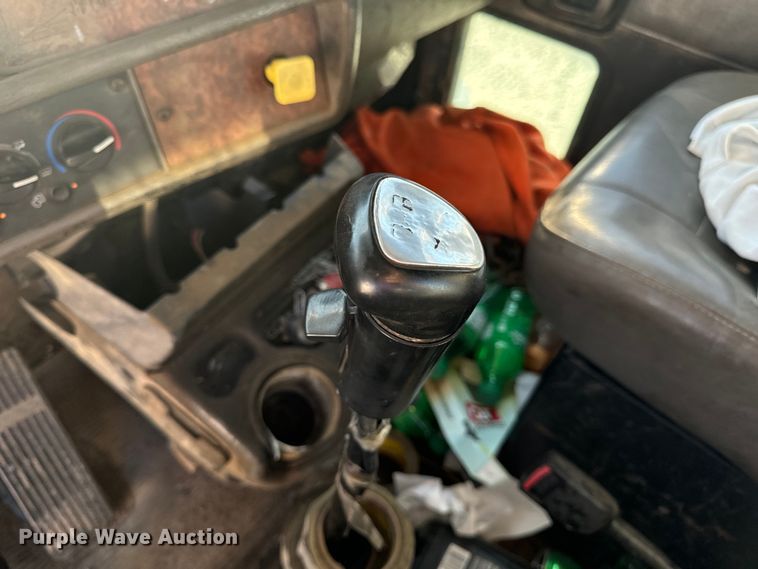 image for item DL4412 2004 Kenworth T300 dump flatbed truck