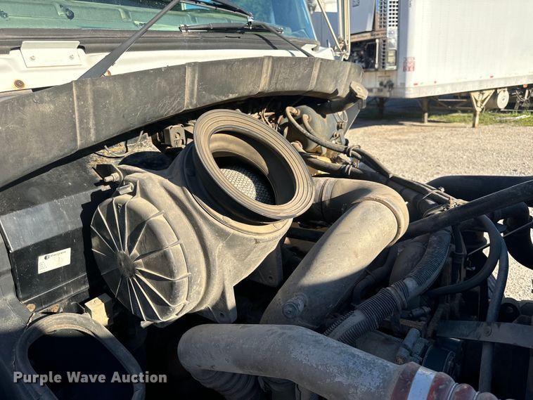 image for item DL4412 2004 Kenworth T300 dump flatbed truck