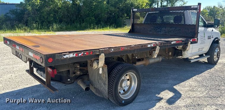 image for item DL4413 2017 Dodge Ram 5500 HD flatbed truck