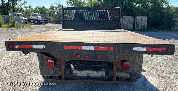 image for item DL4413 2017 Dodge Ram 5500 HD flatbed truck